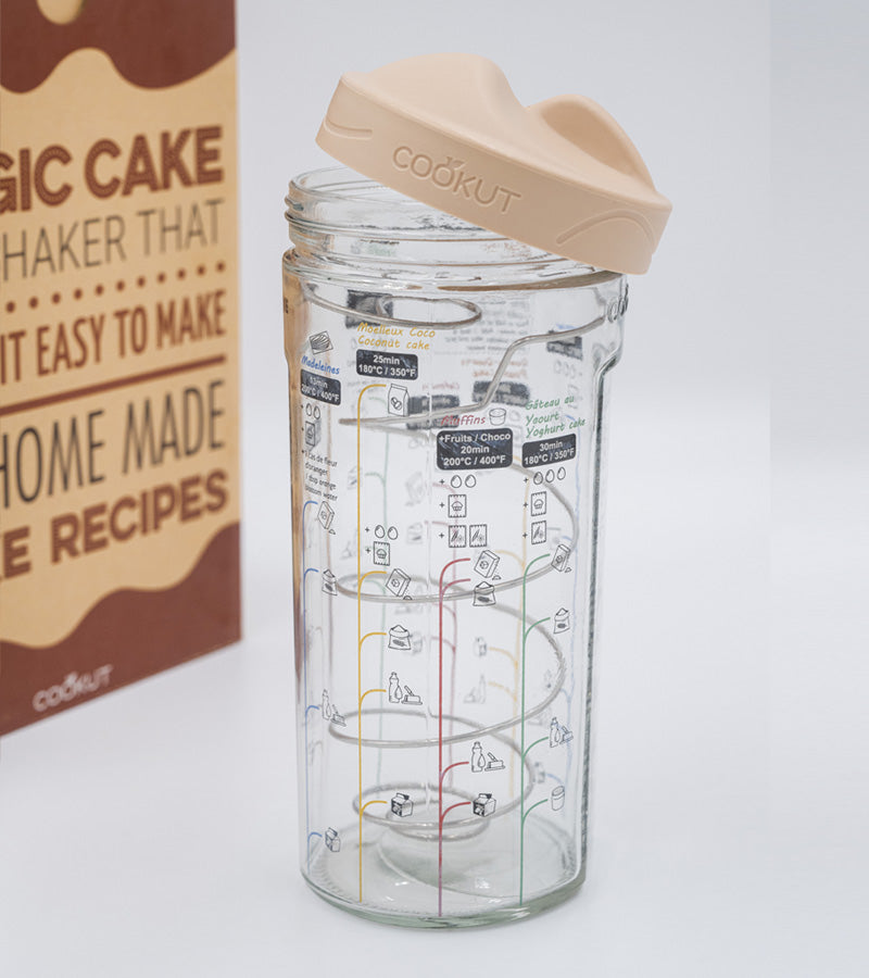 L'avant gardiste Magic Cake shaker 10 recettes gâteaux maison
