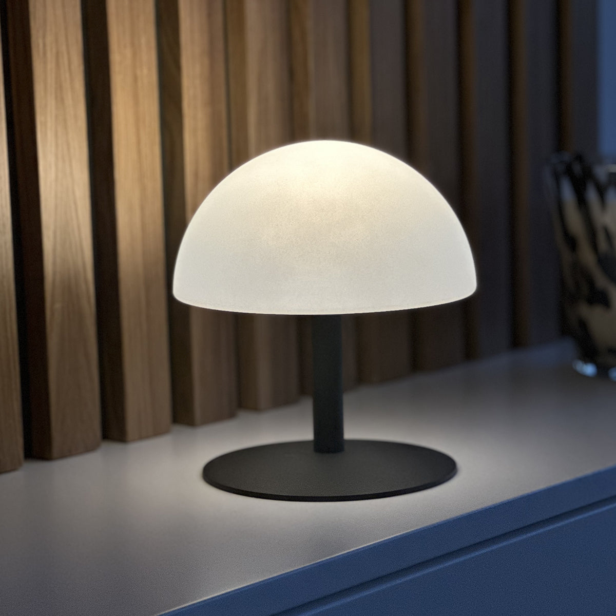 Red Deco Neptune Rock lampe sans fil gris H20cm dimmable