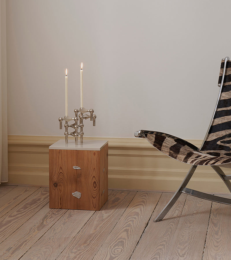 Stoff Nagel bougeoir et bougies design iconique
