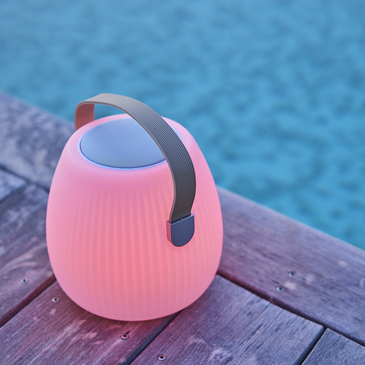 Red Deco Lampe sans fil MINI MAY PLAY baladeuse H23cm bluetooth