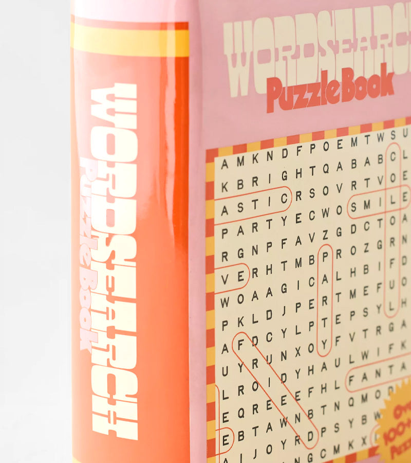 L'avant gardiste Livre Mots Mêlés vase livre fleurs