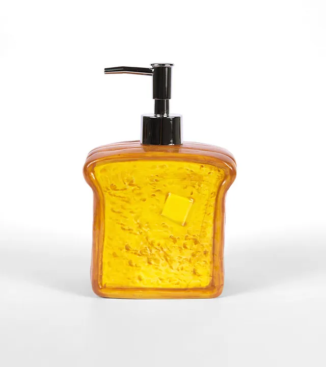 L'avant gardiste distributeur de savon toast brunch