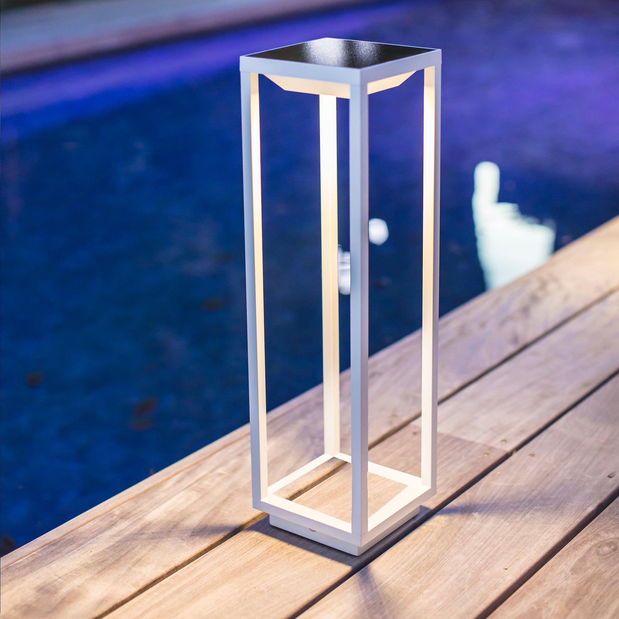 Red Deco Big Hydra lanterne solaire blanche LED blanc chaud H52,5cm