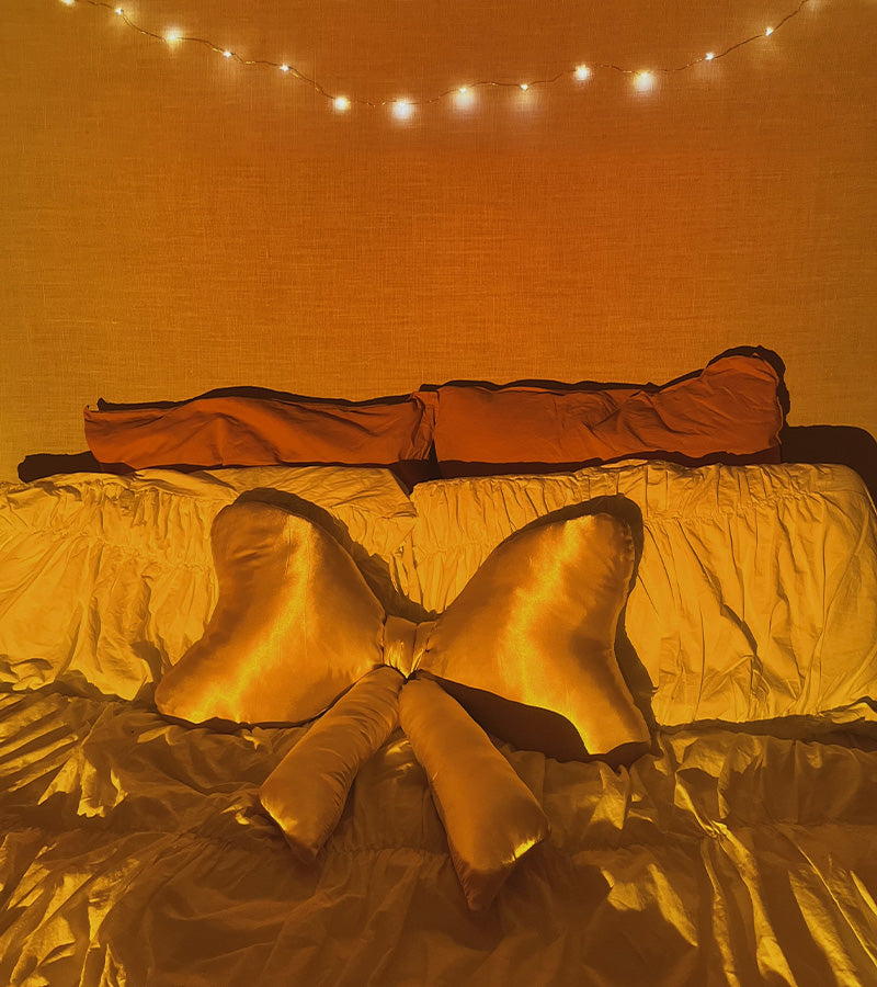 Oreiller nœud satin coussin déco chambre cocooning