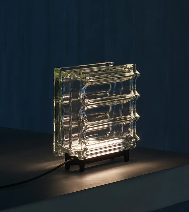 L'avant gardiste Déco lumineuse Lampe Doric Kismas bloc verre