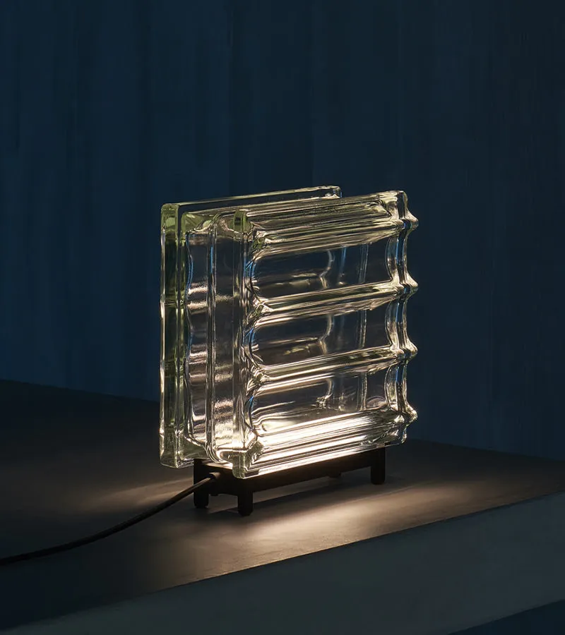 L'avant gardiste Déco lumineuse Lampe Doric Kismas bloc verre