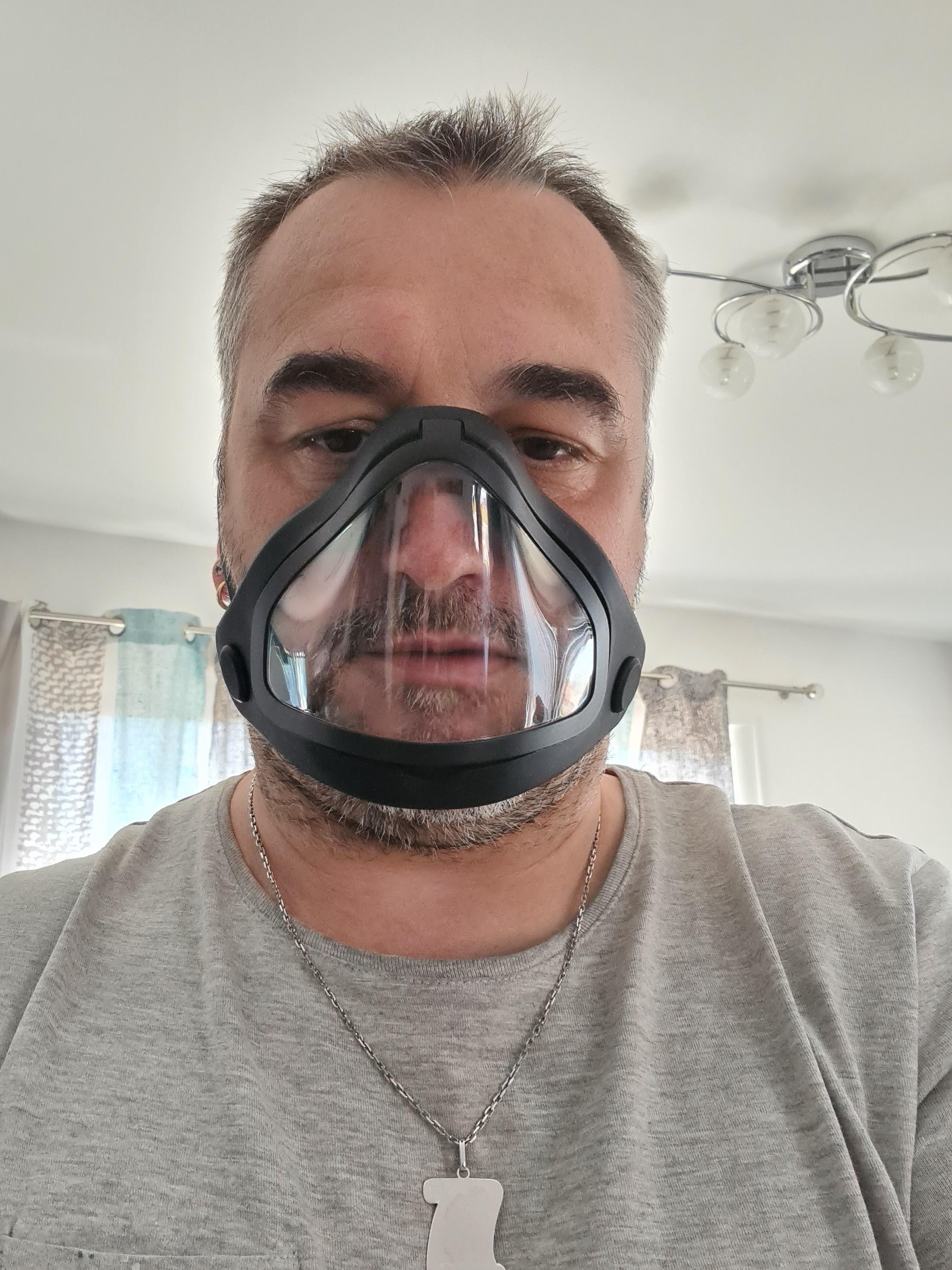 Shop-Story Smile Mask masque transparent silicone noir visière