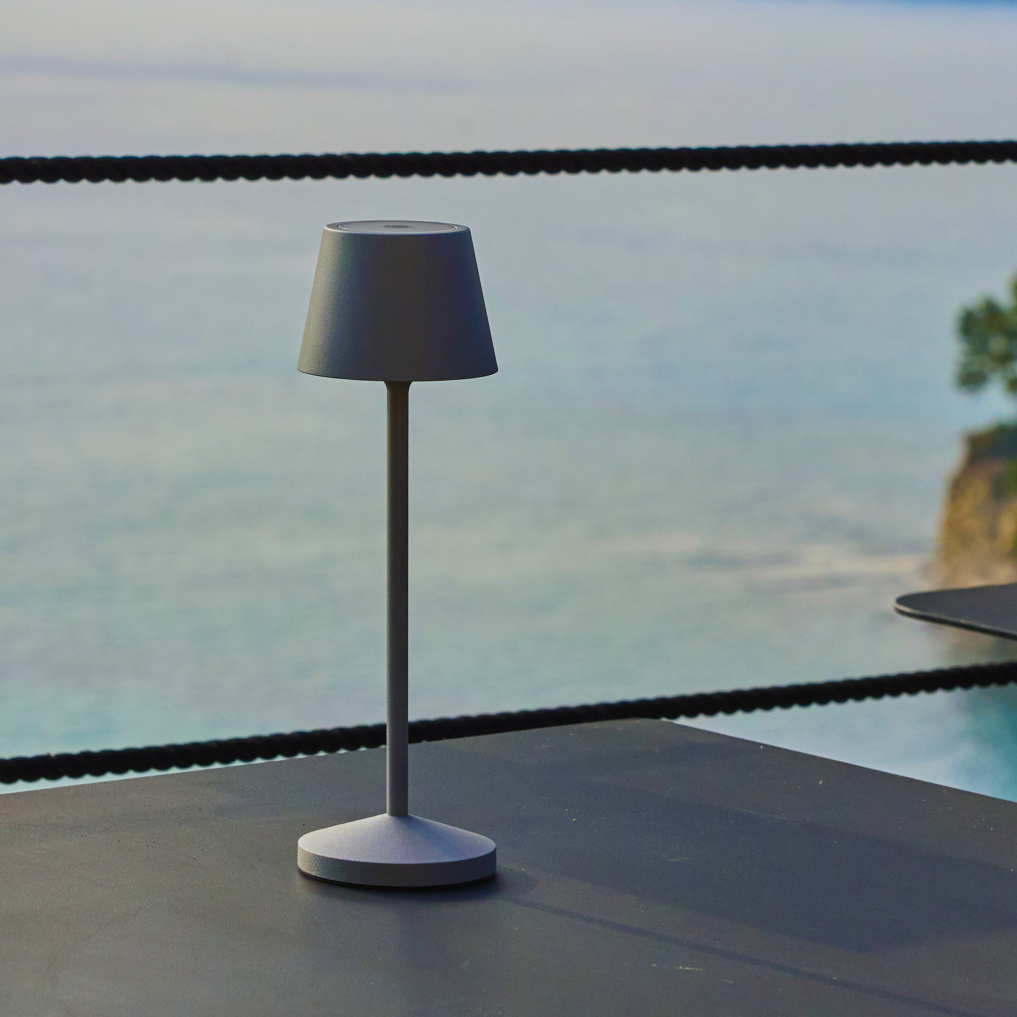 Red Deco Emily lampe sans fil gris LED 25cm IP65