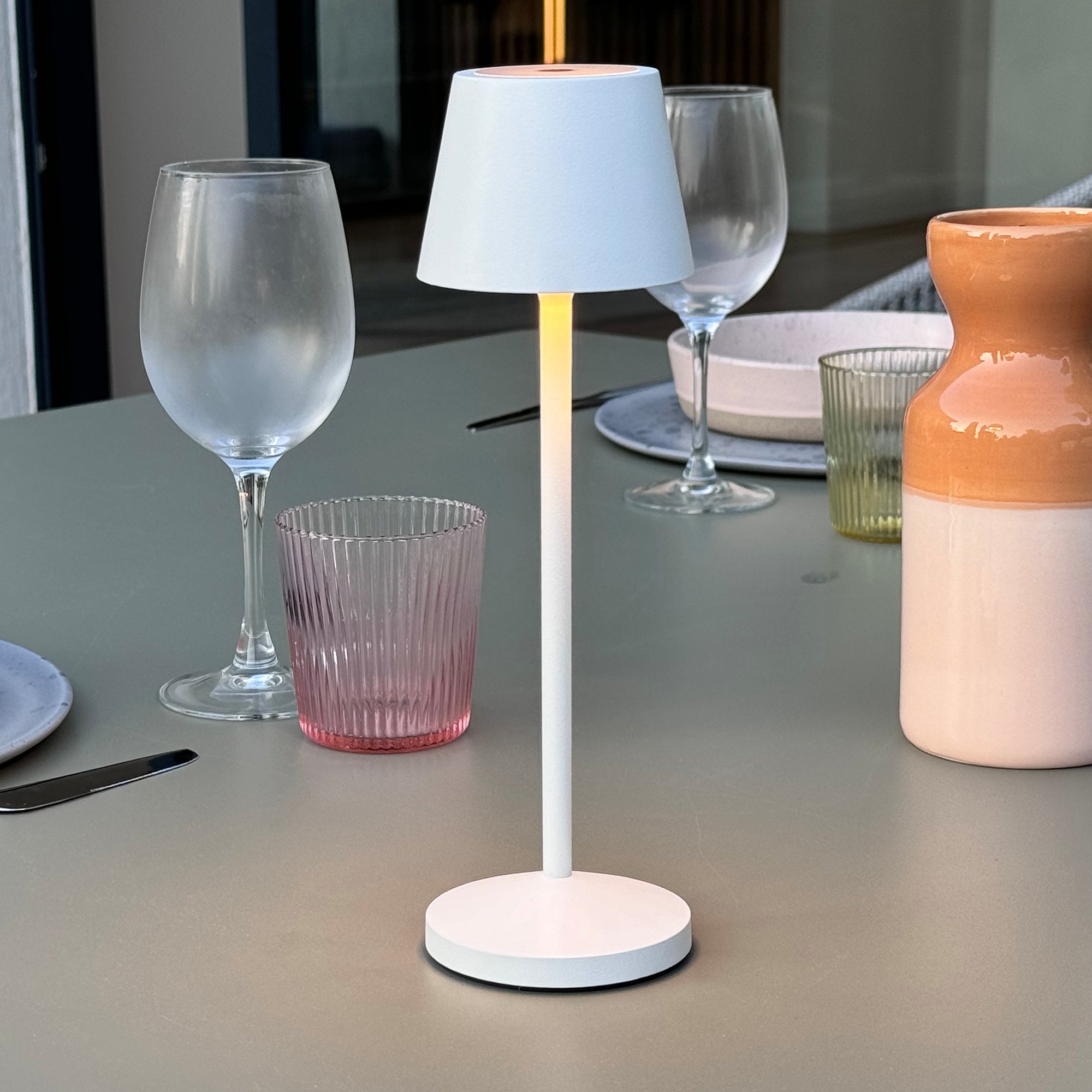 Red Deco Emily lampe sans fil blanche H25cm LED 3000K