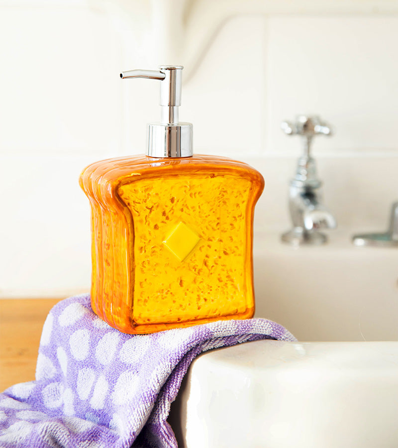 L'avant gardiste distributeur de savon toast brunch