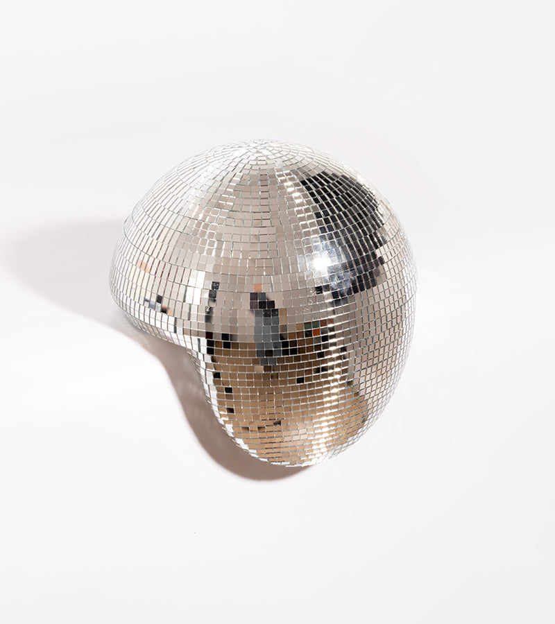 L'avant gardiste Boule disco fondue objet déco