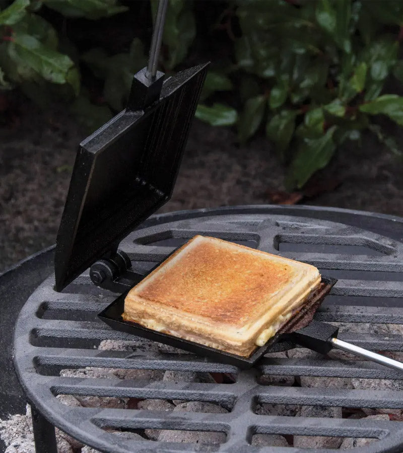 L'avant gardiste Appareil à toast barbecue sandwich
