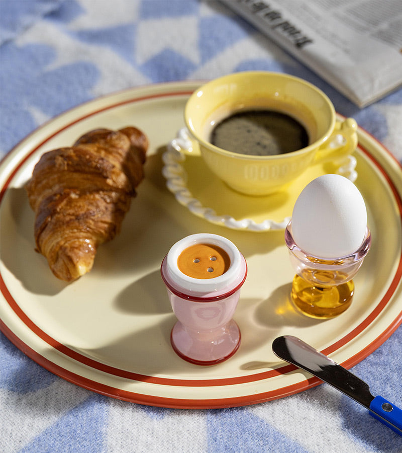 L'avant gardiste Vaisselle & Table Fun salière poivrière oeuf coque jaune