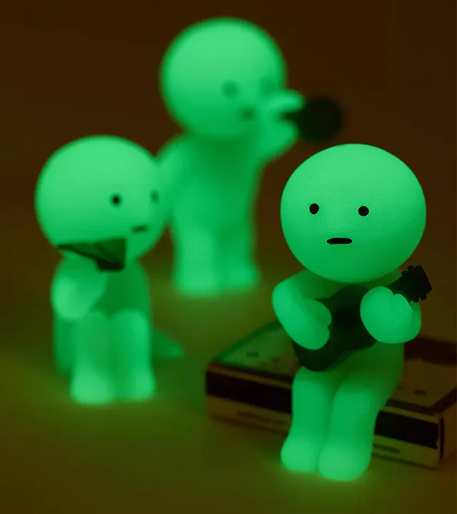 Smiski Sunday Figurine Fluorescente Boîte Surprise salon