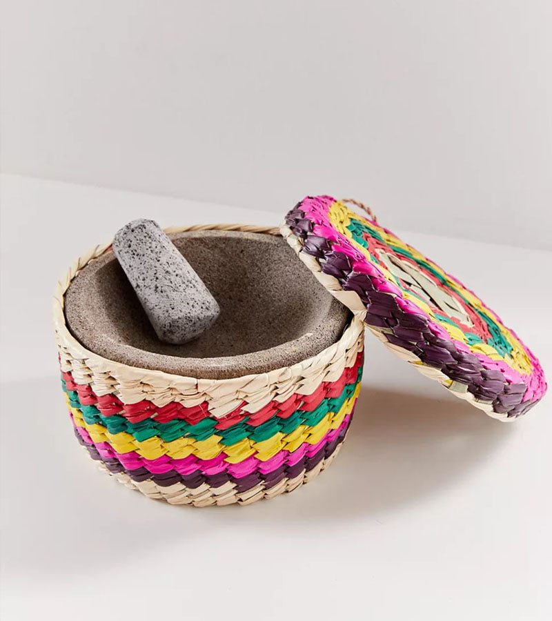 L'avant gardiste Set mortier pilon panier tortilla pierre