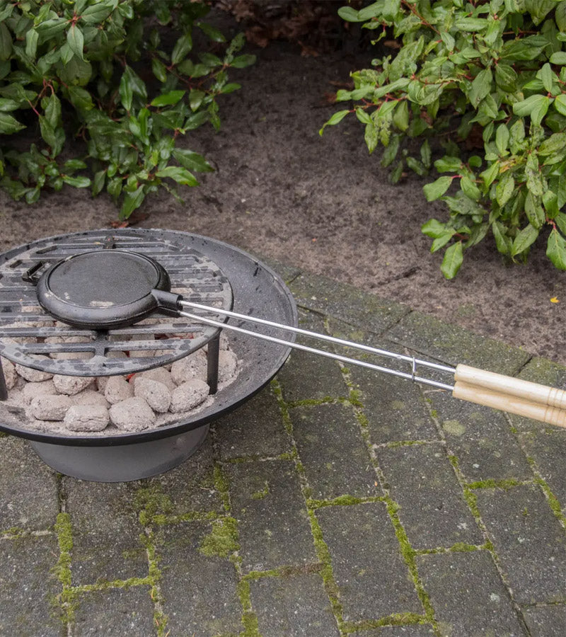 L'avant gardiste gaufrier pour barbecue braises brunch