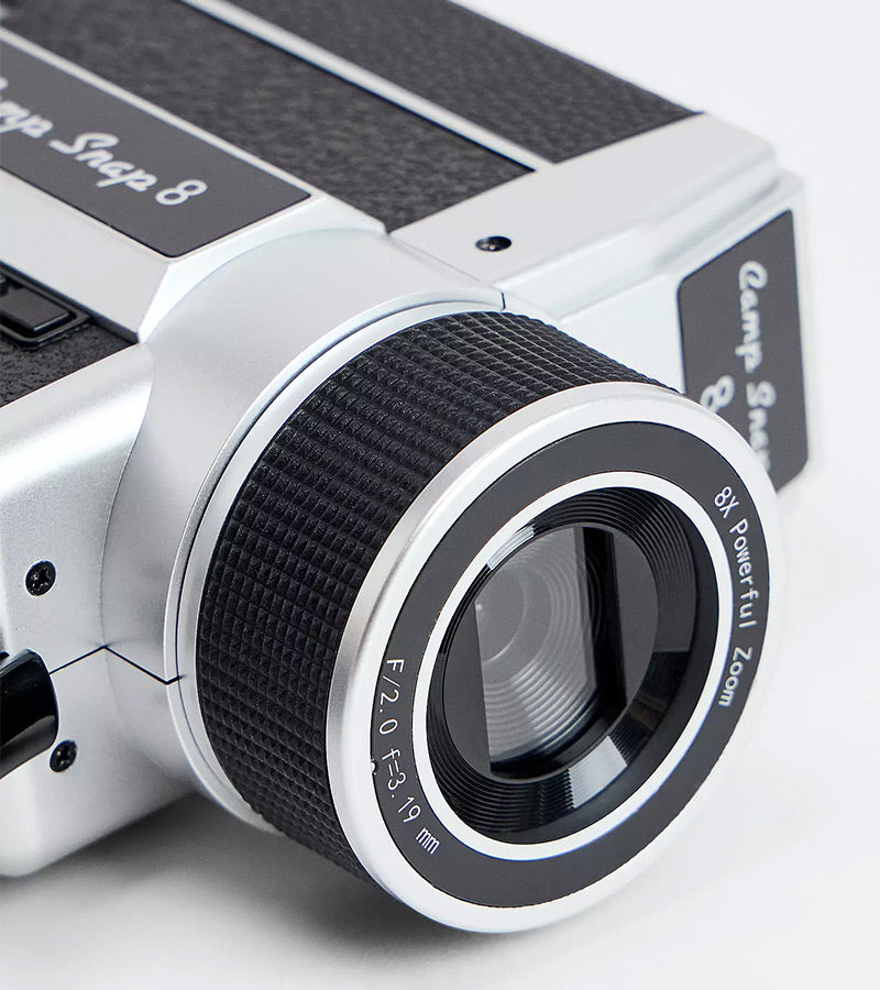 L'avant gardiste Camp Snap CS-8 caméra numérique