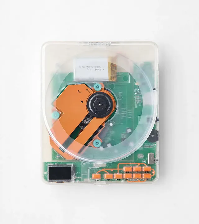 L'avant gardiste Retradisc lecteur CD Bluetooth portable rétro