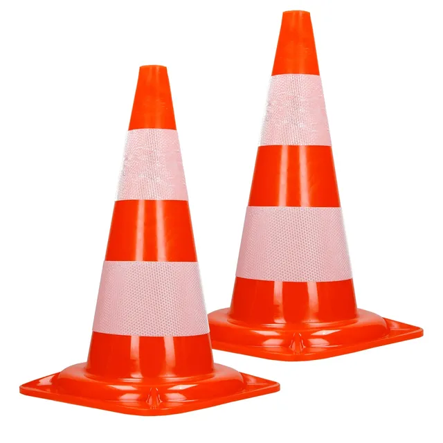 ECD Germany lot 2 cônes signalisation 47cm orange plastique
