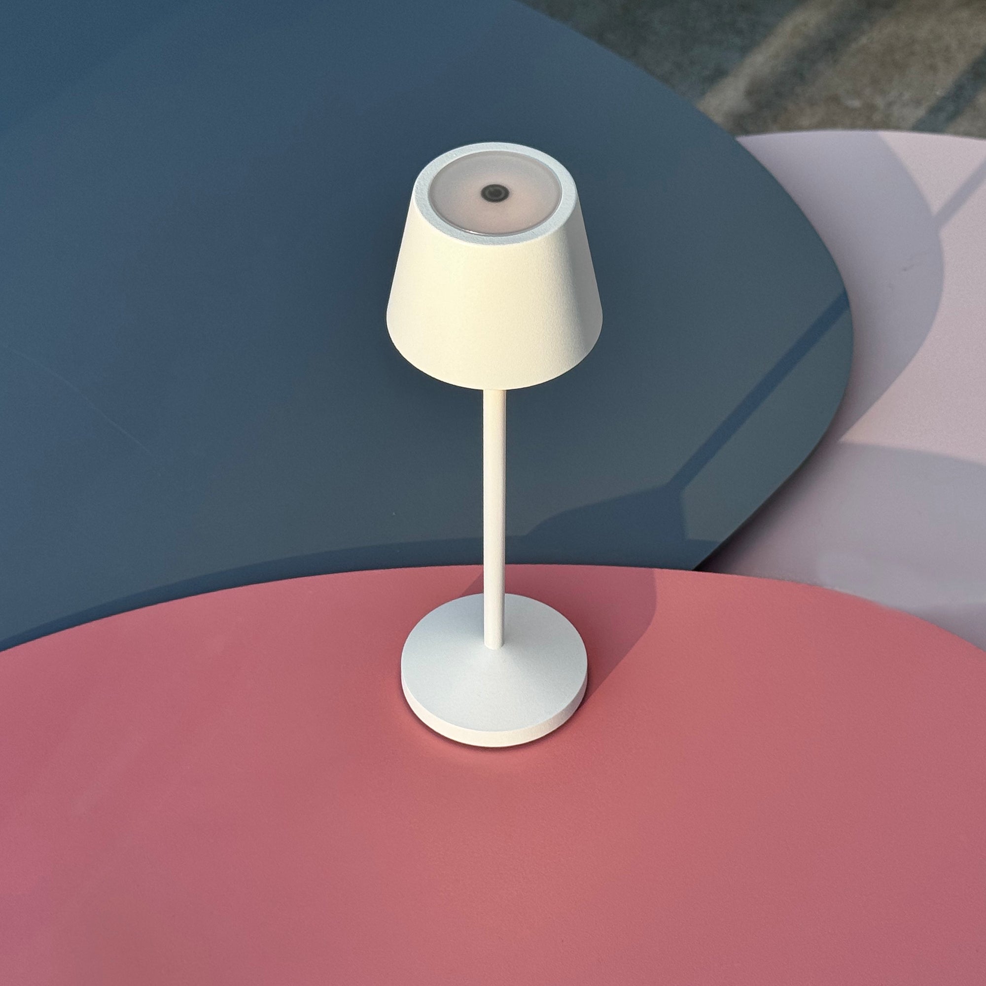 Red Deco Emily lampe sans fil blanche H25cm LED 3000K