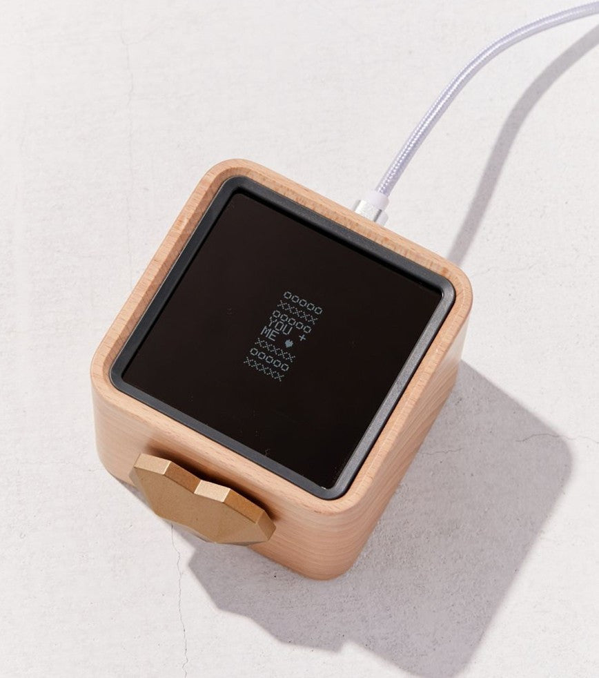 Lovebox Couleur boîte à amour connectée cœur rotatif
