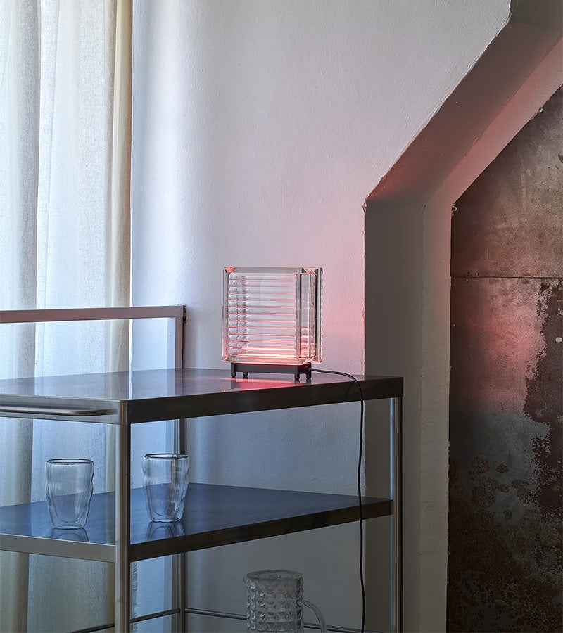 L'avant gardiste Kismas Lampe Linear lampe carrée verre strié