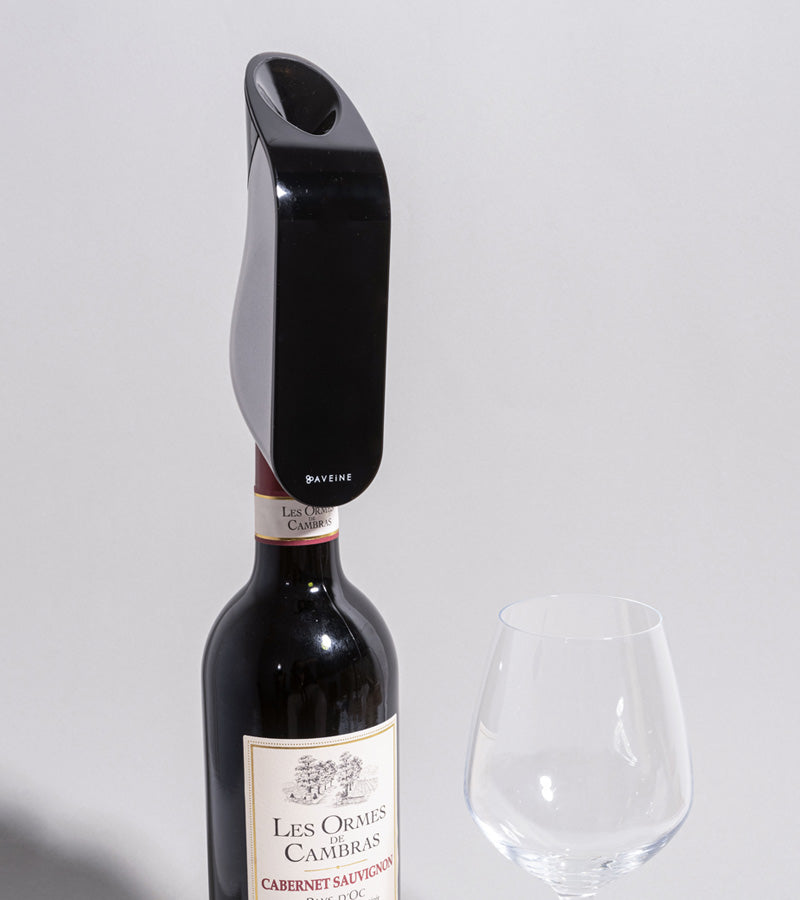L'avant gardiste Bar aérateur vin digital connecté