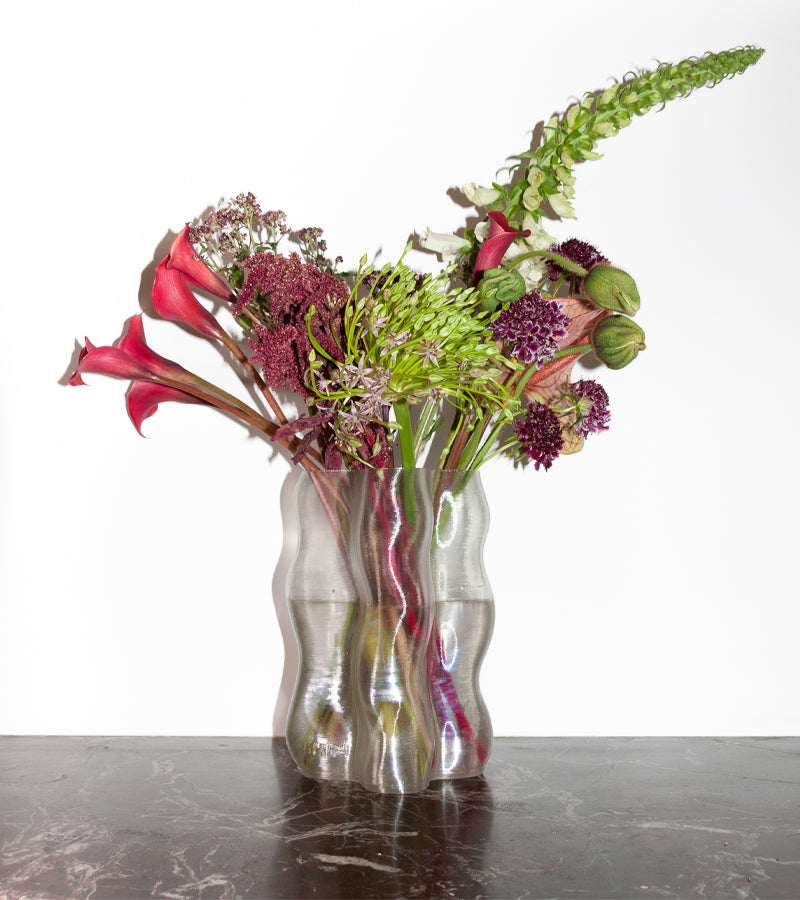 L'avant gardiste Magma vase transparent Medium design lave