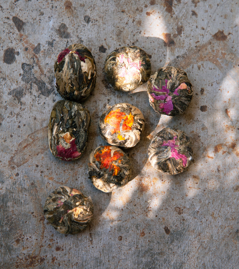L'avant gardiste L'épicerie coffret 8 fleurs de thé vert