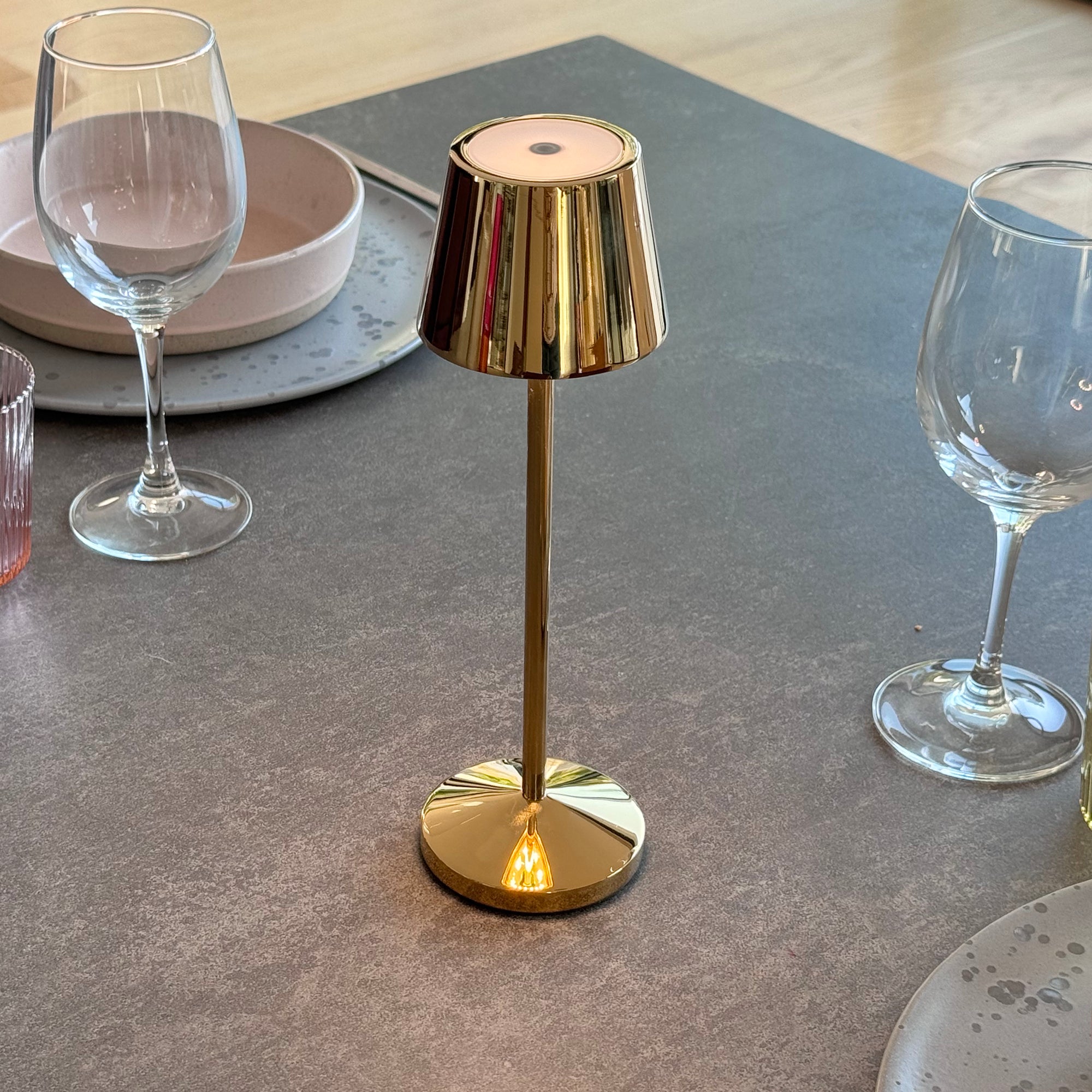 Red Deco Emily lampe de table sans fil gold H25cm
