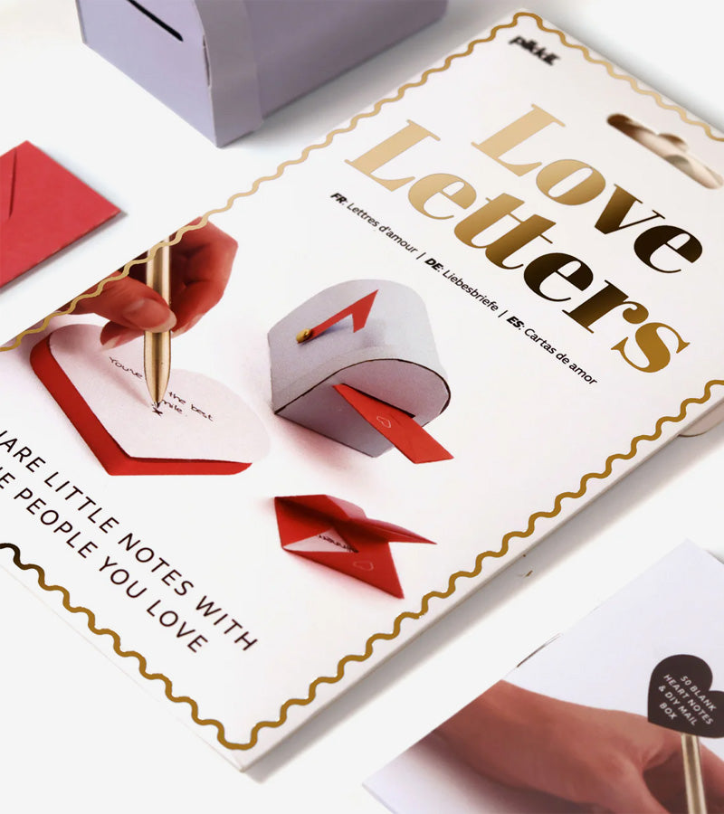 L'avant gardiste DIY kit lettres d'amour boîte-aux-lettres miniature