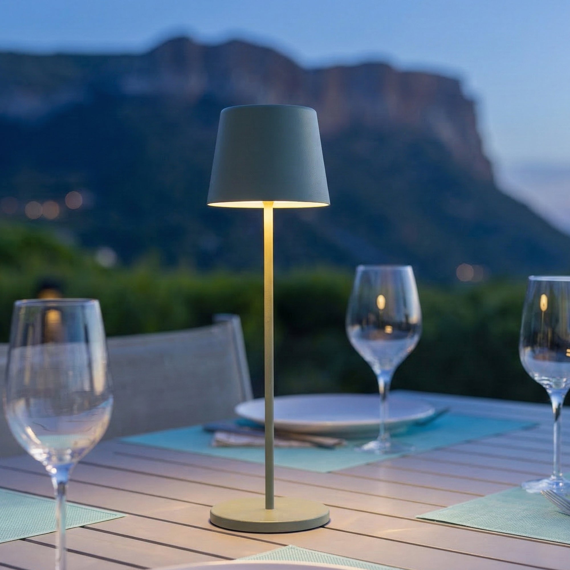 Red Deco Kelly Olive lampe de table sans fil verte H38cm
