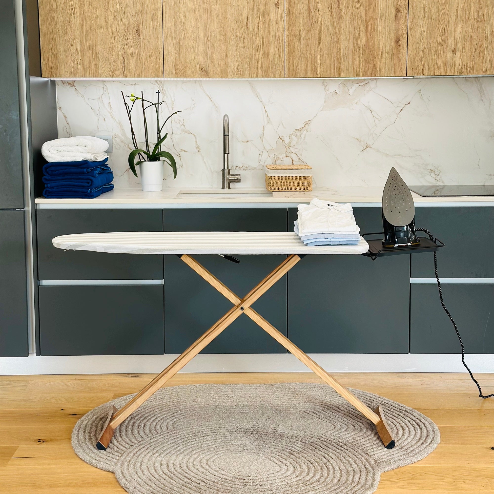 Red Deco Nubar table à repasser bois 130x47cm réglable 92cm