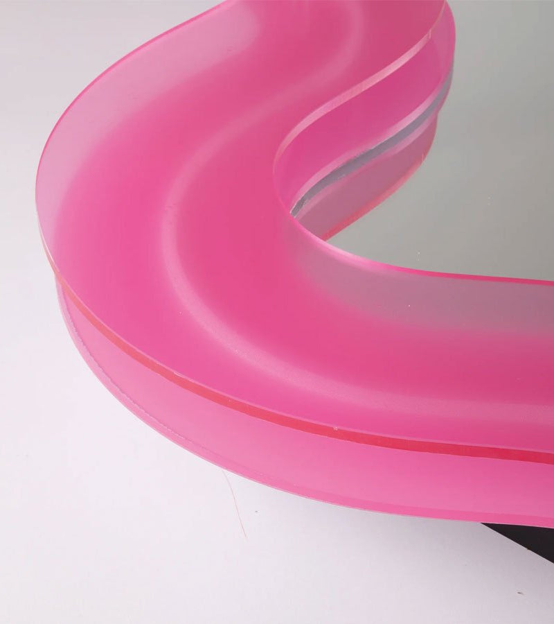 L'avant gardiste Design miroir Supercurve Tiny Flower lumineux fleur