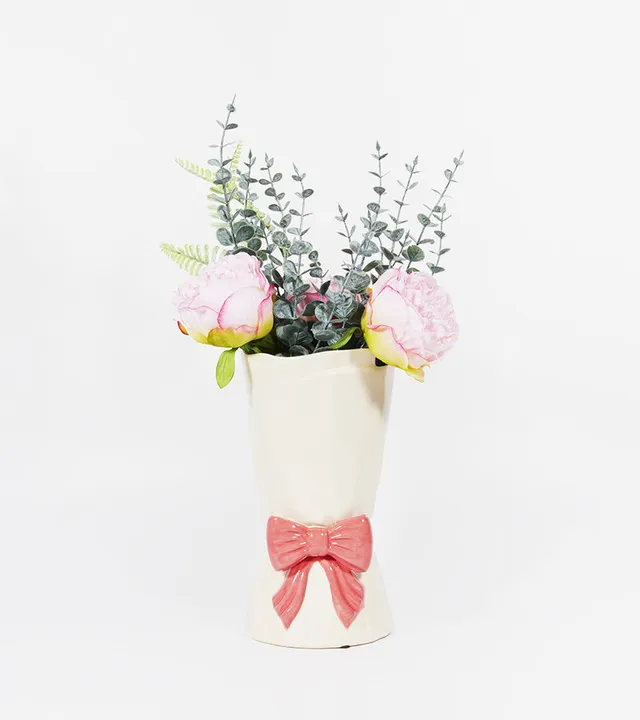L'avant gardiste Vase Noeud Bouquet of bow fleurs