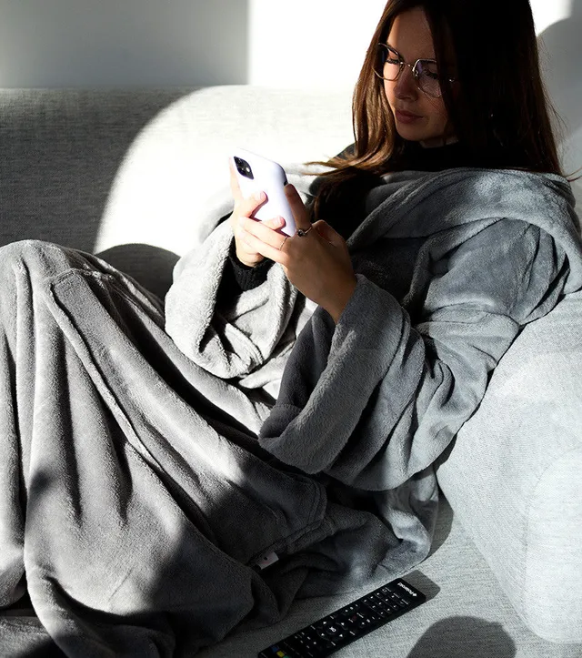 L'avant gardiste Cocooning Plaid à manches couverture chaude