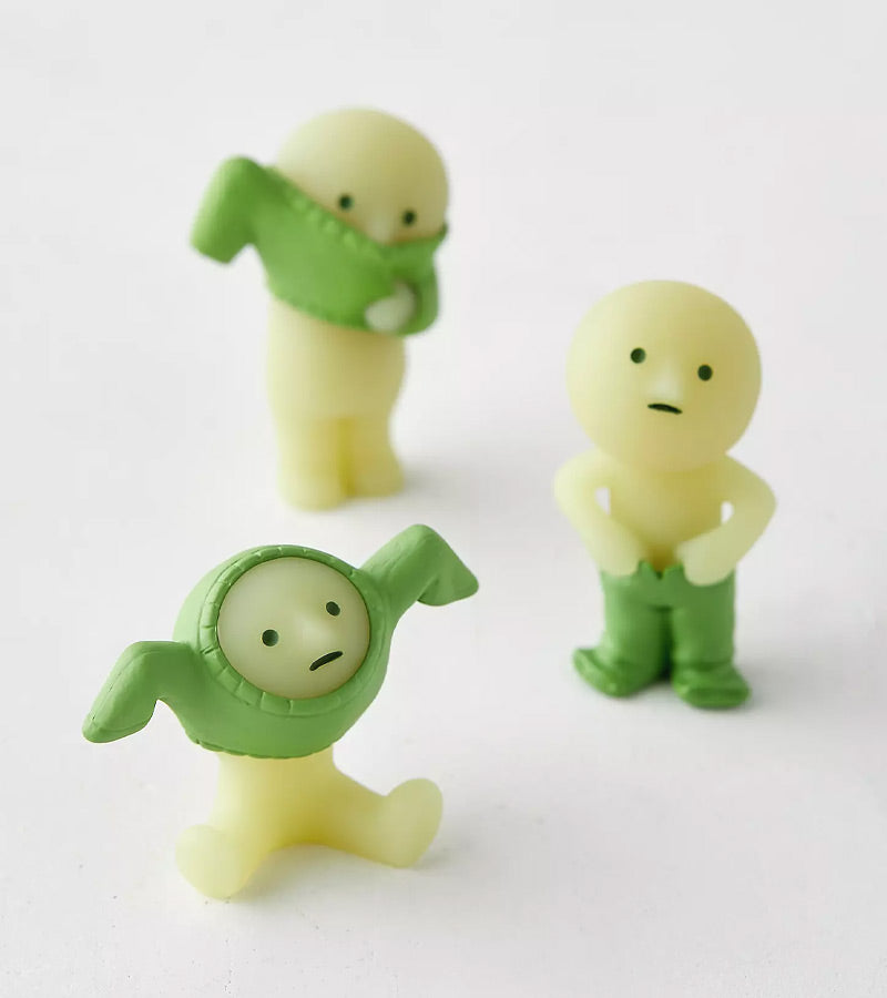 L'avant gardiste Smiski Dressing figurine fluorescente série