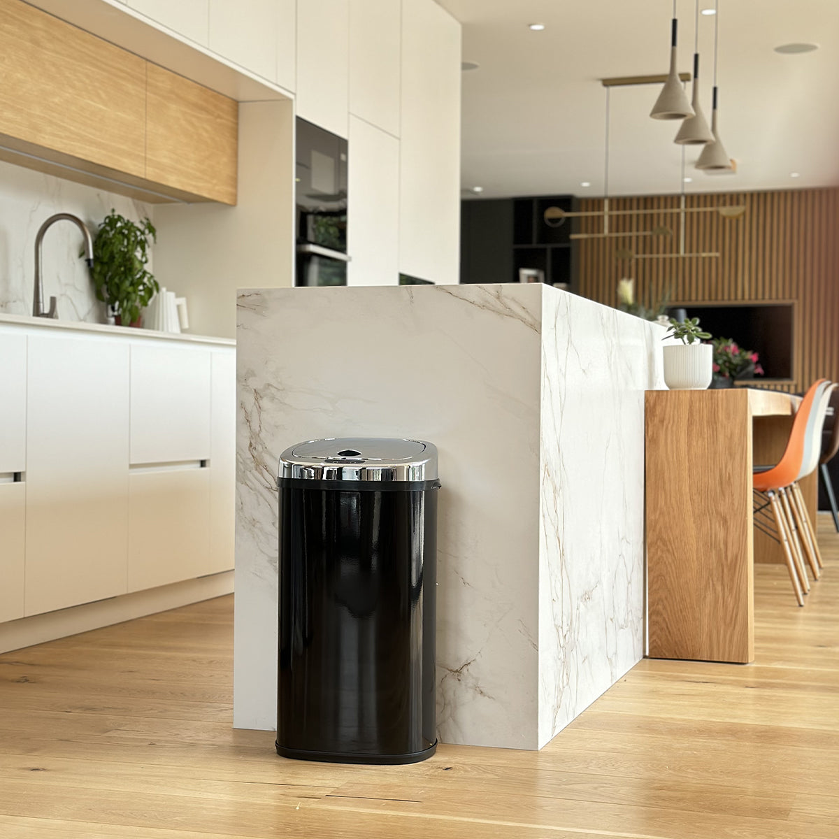 Red Deco Largo poubelle automatique 42L noir brillant inox