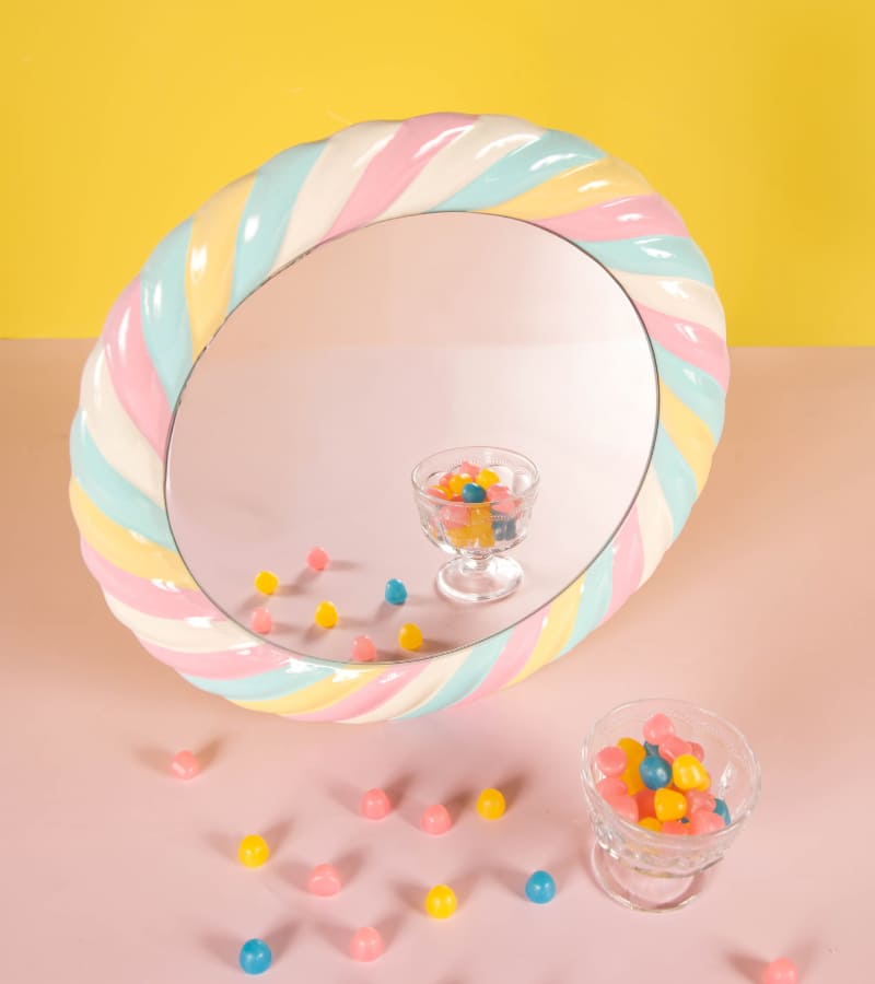 L'avant gardiste Marshmallow miroir mural pastel