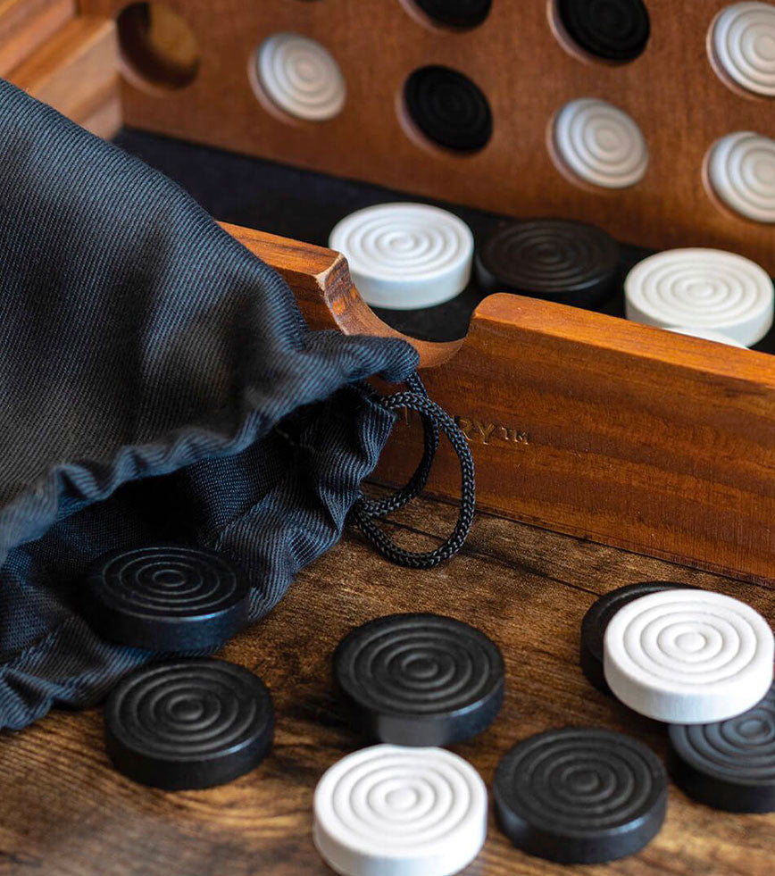 L'avant gardiste Fun & Jeux puissance 4 en bois déco salon