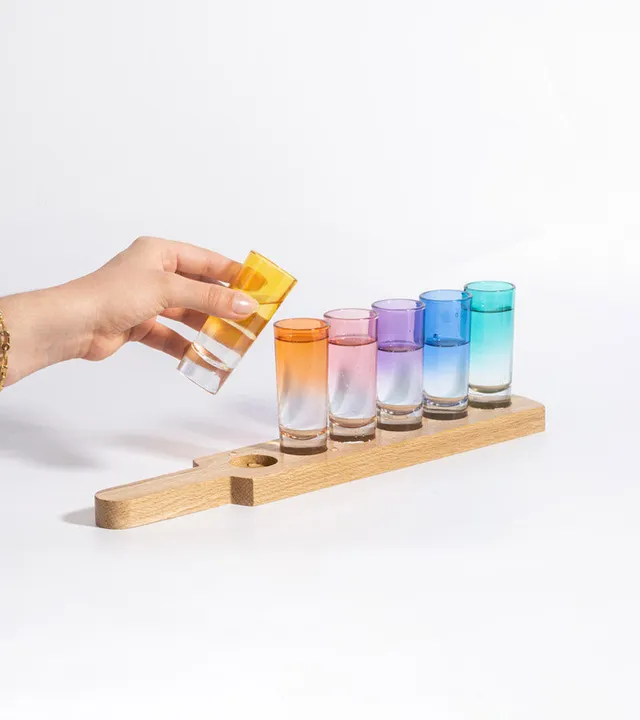 L'avant gardiste Planche à shots rainbow chêne apéro