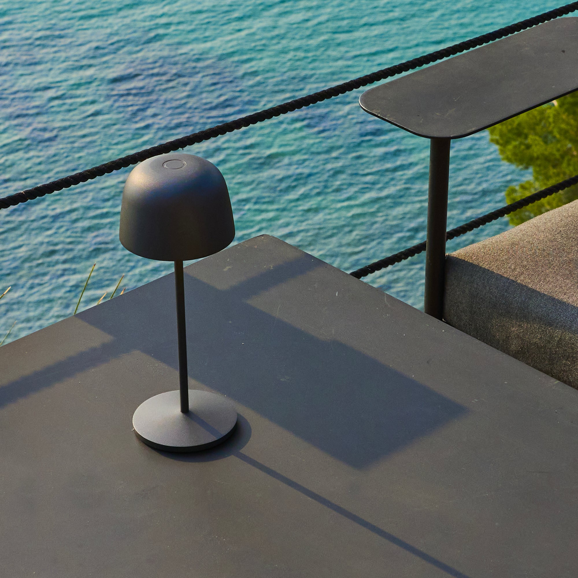 Red Deco Sophia Rock lampe de table sans fil acier gris H28cm