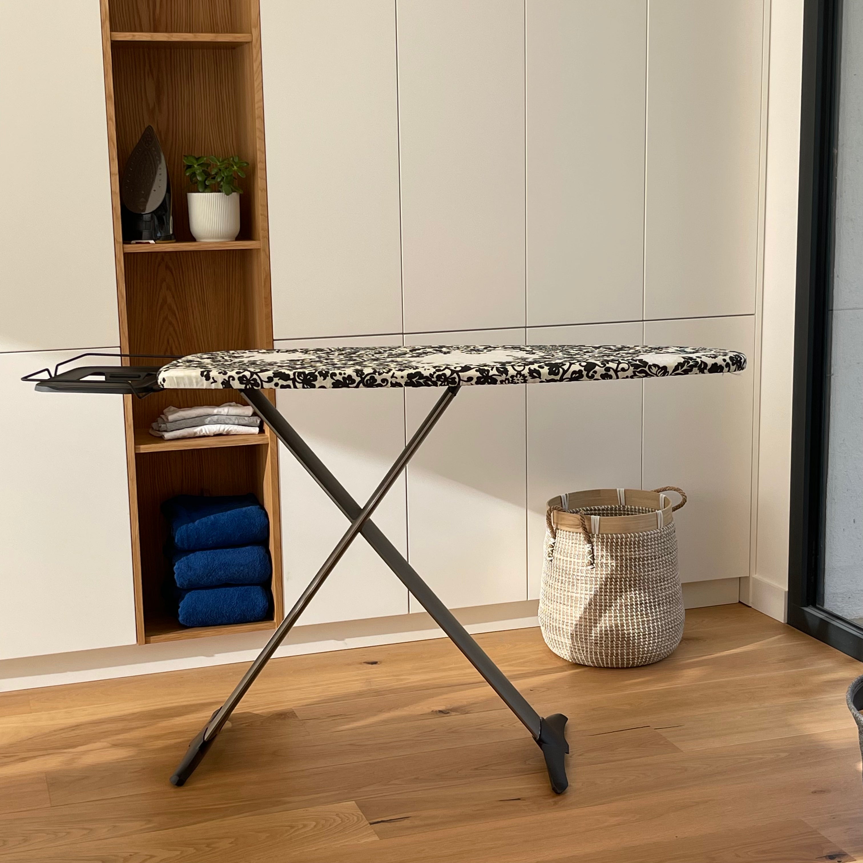 Red Deco Tiffany table à repasser pliable alu 130x47cm