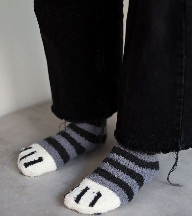 L'avant gardiste Chaussettes chat moumoute tâches marron