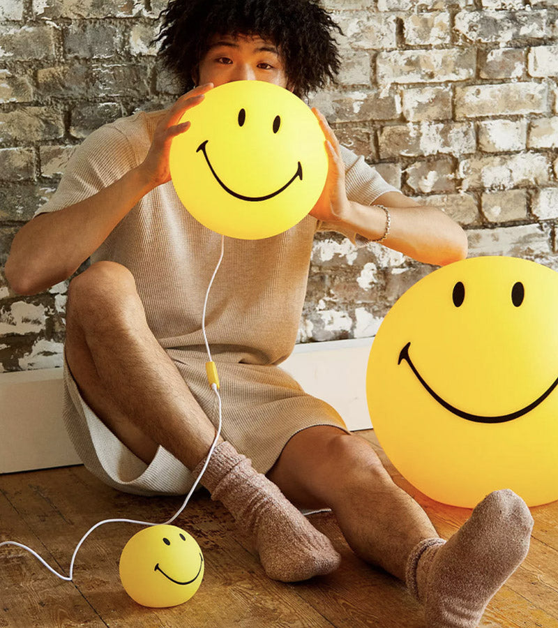 L'avant gardiste Déco lumineuse Lampe Smiley Petit luminaire jaune