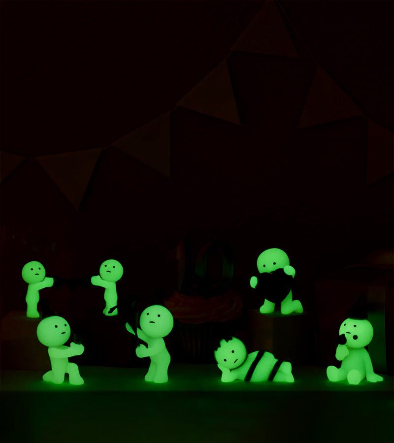Smiski Birthday figurine fluorescente série anniversaire