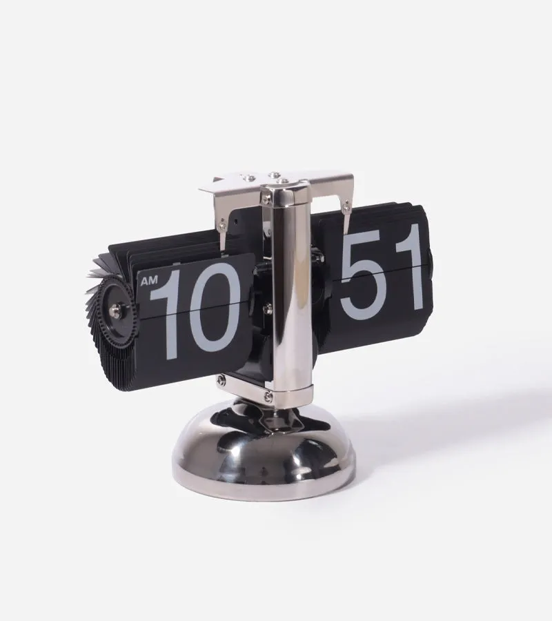 L'avant gardiste Horloge rétro flip flap déco salon