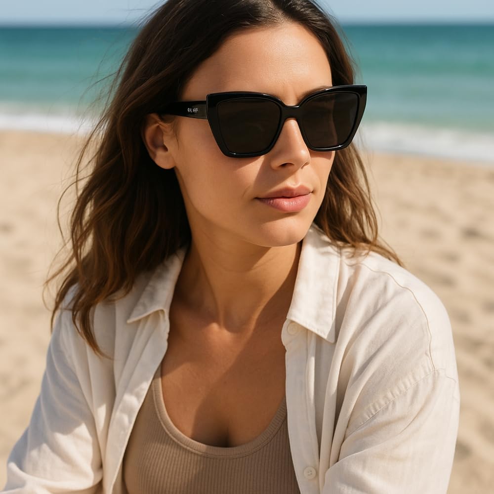 Shop-Story Free Spirit Lunettes soleil butterfly noir femme cat.3