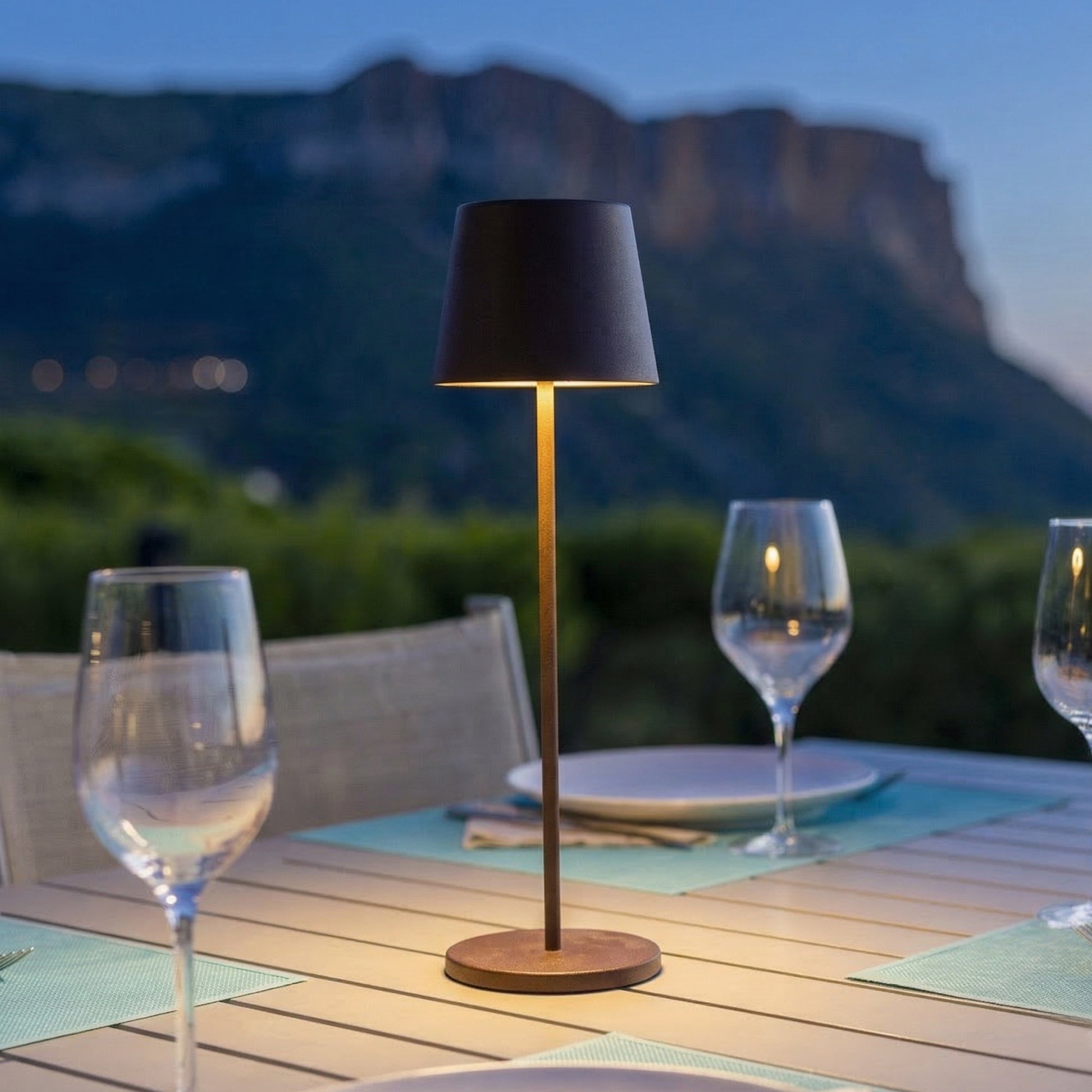 Red Deco Kelly Vintage lampe table bronze H38cm LED