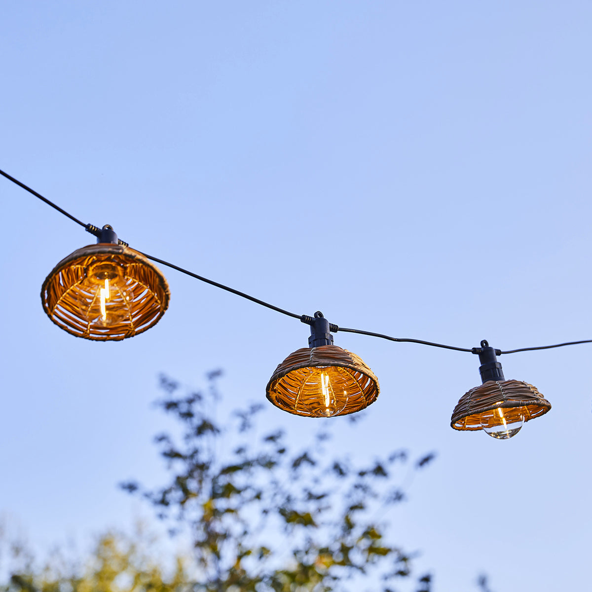 Red Deco Cottage guirlande lumineuse 10 globes rotin 5,70m